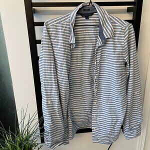 Tommy Hilfiger Women’s Long Sleeve Striped Shirt – Blue & White (Large)